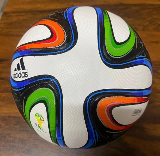 BRAZUCA FOOTBALL WORLD CUP 2014 | OFFICIAL MATCH SOCCER BALL SIZE 5